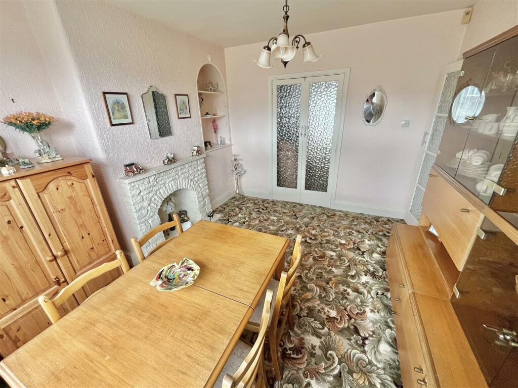 Dining Room Aspect 3