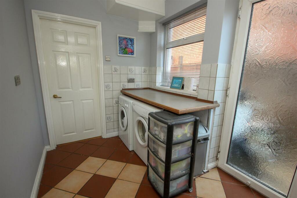 Utility Room.JPG