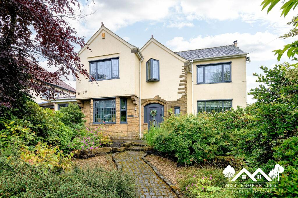 Royds Avenue, Accrington, BB5 2JX