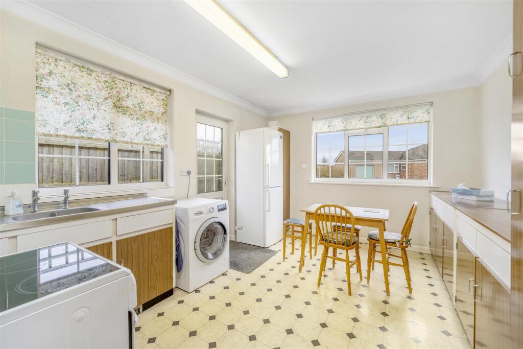 6 Somersby Way (Boston)-15.jpg