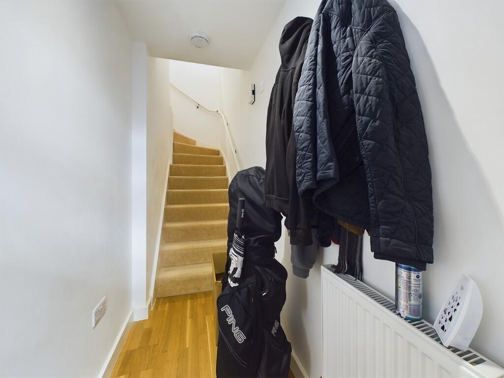 CAM03974G0-PR0041...