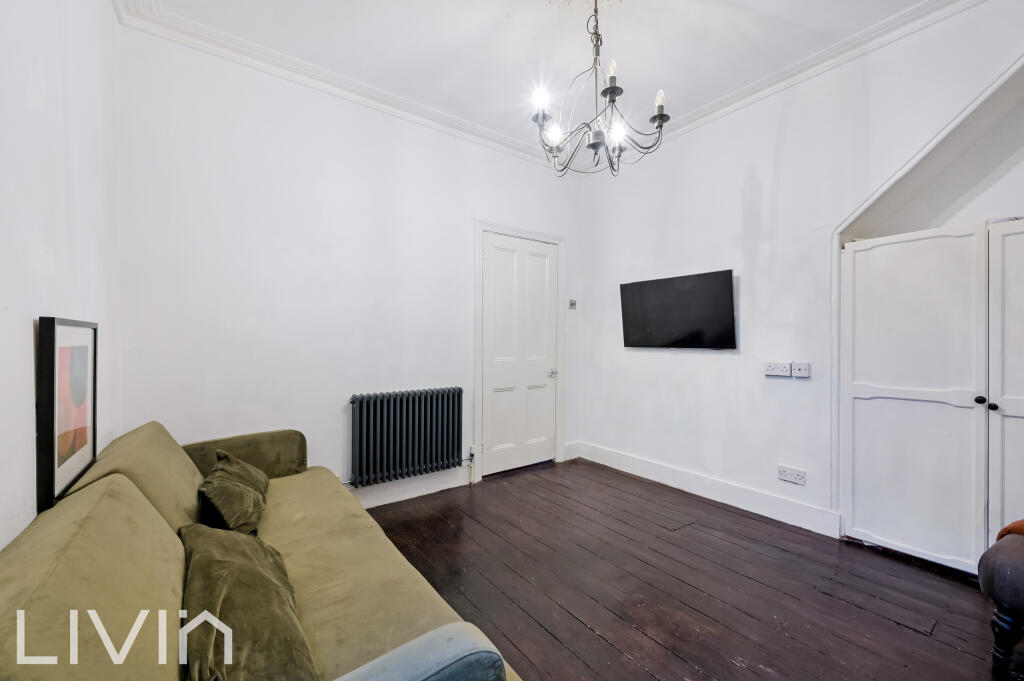 AMBERLEY GROVE, 15 (20 FROM 28)-14