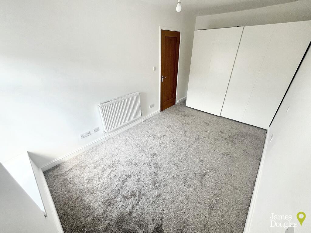 Bed12 (1)