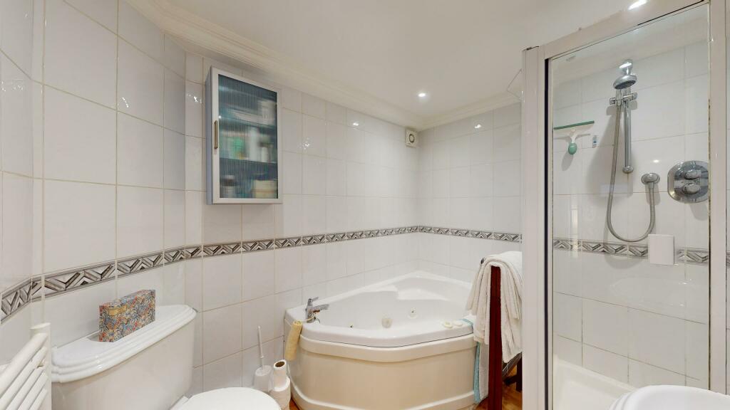 Flat-1-Brunswick-House-West-Park-07112024_192950