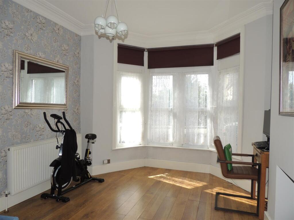 Dining Room.JPG