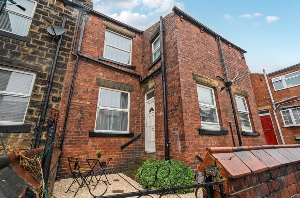 1370622-12-68f5f9...