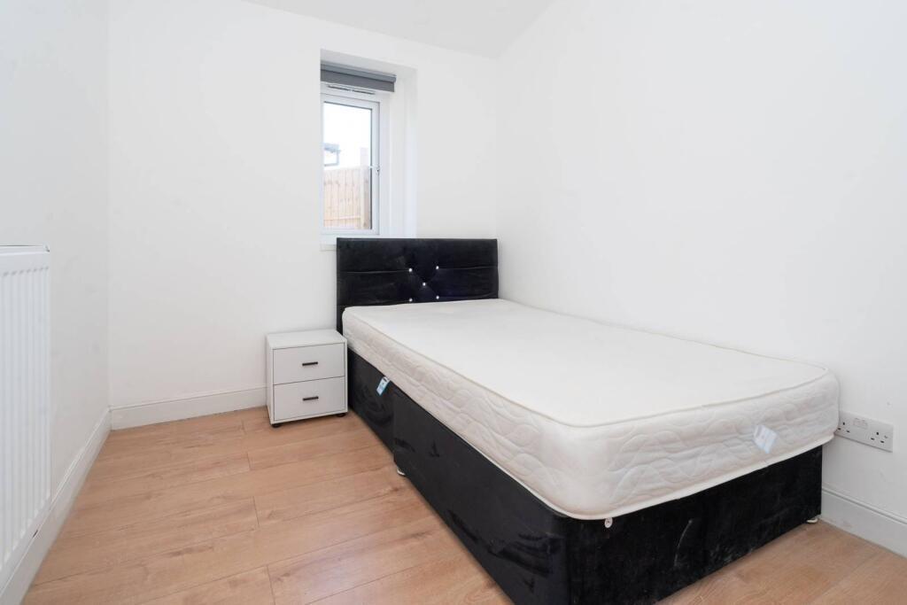 Davidson Frost-Wellings, DFW, Bedroom.jpeg
