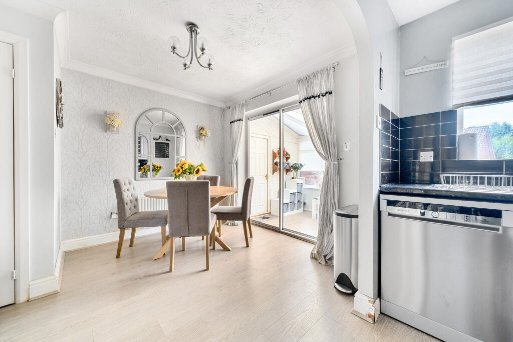 13175527686527770926a