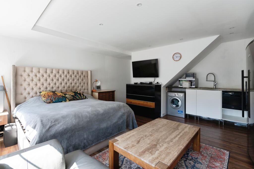 self contained annexe