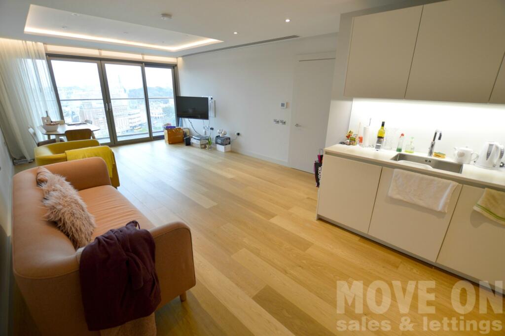 Lounge 1