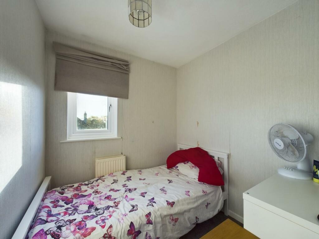 CAM01576G0-PR0194-STILL029.jpg