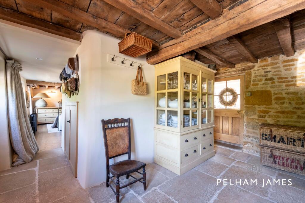Entrance Hall, Lapwing House, Lyddington