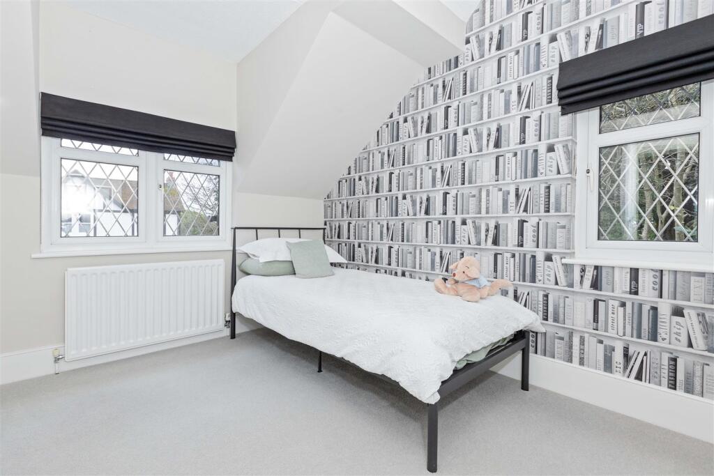 For Sale by Aspire Residential - Ashacre Lane