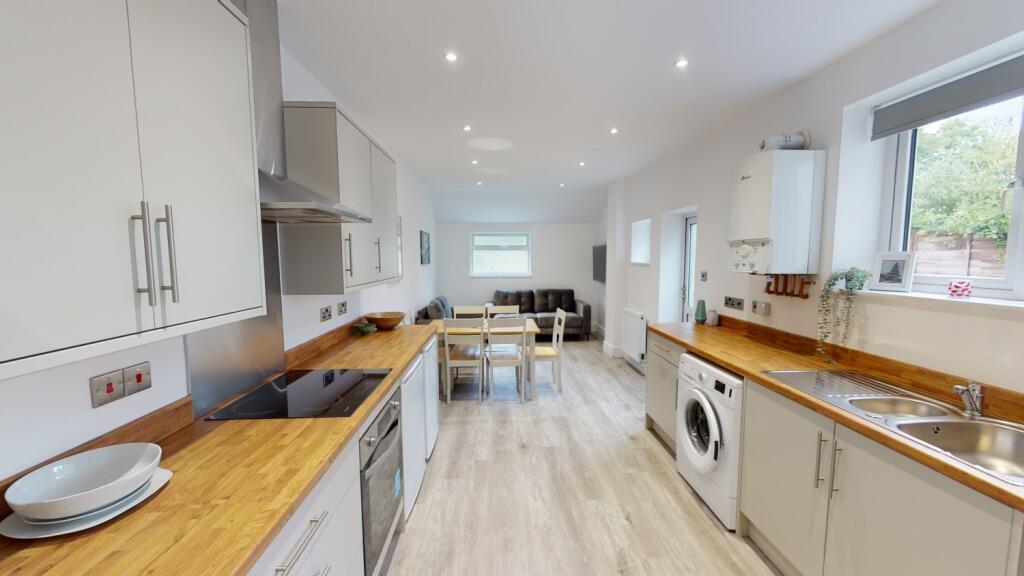 16-Filton-Avenue-Kitchen-Dining