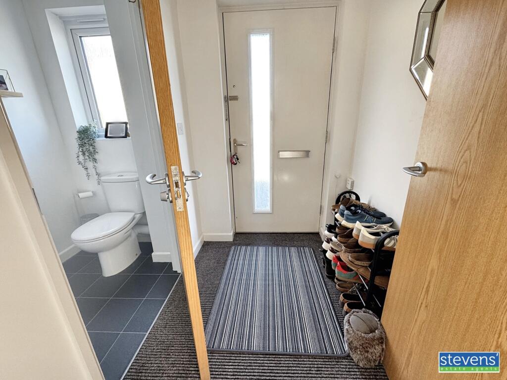 image00007_blurred (7)