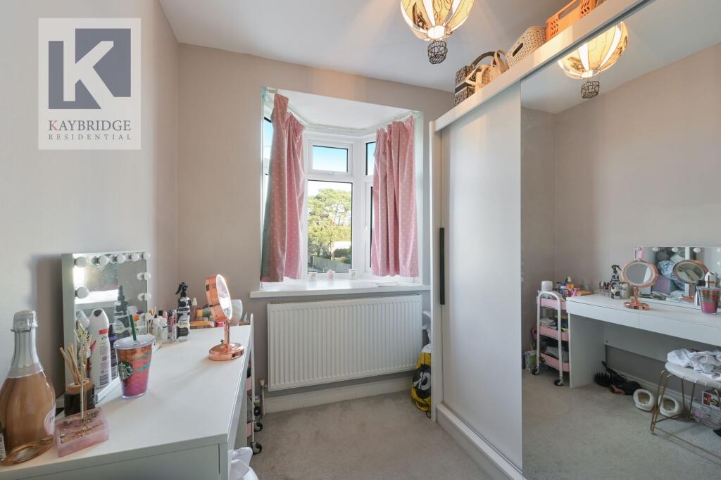 Stoneleigh Park Road, Epsom - KT19 0QT