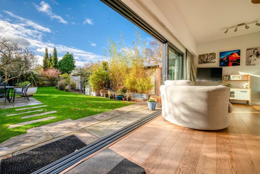 Magnolia - External (10 of 21).jpg