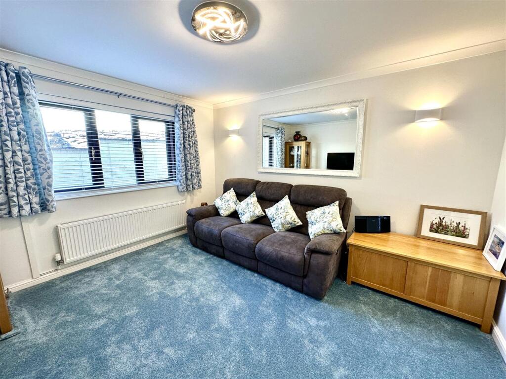 DINING ROOM/SECOND SITTING ROOM
