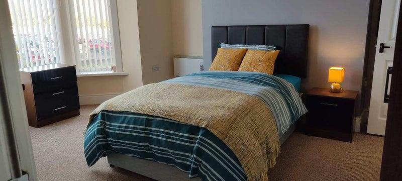 bed 4.jpg