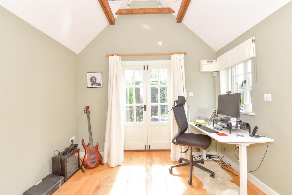 Room 1