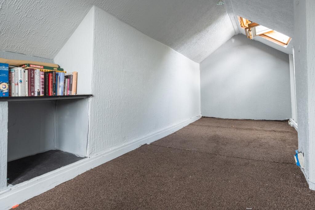 Lodden Close-34