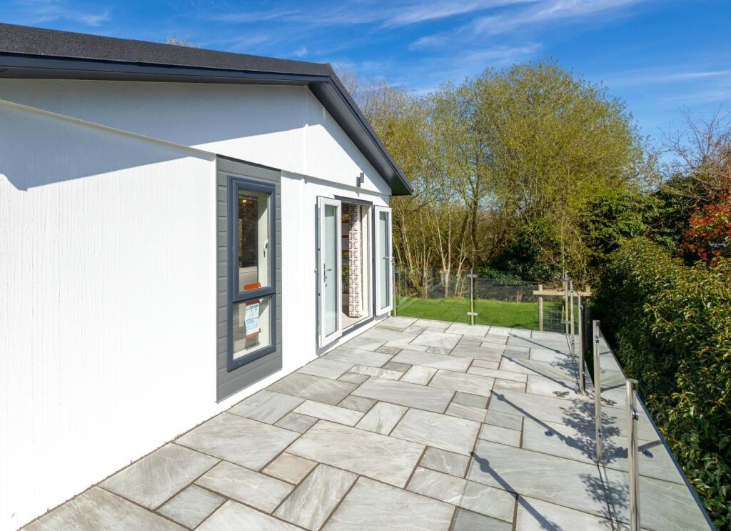 93ccf54e34ba29e1bfef986f24e08541e07d552c9efdf636cc