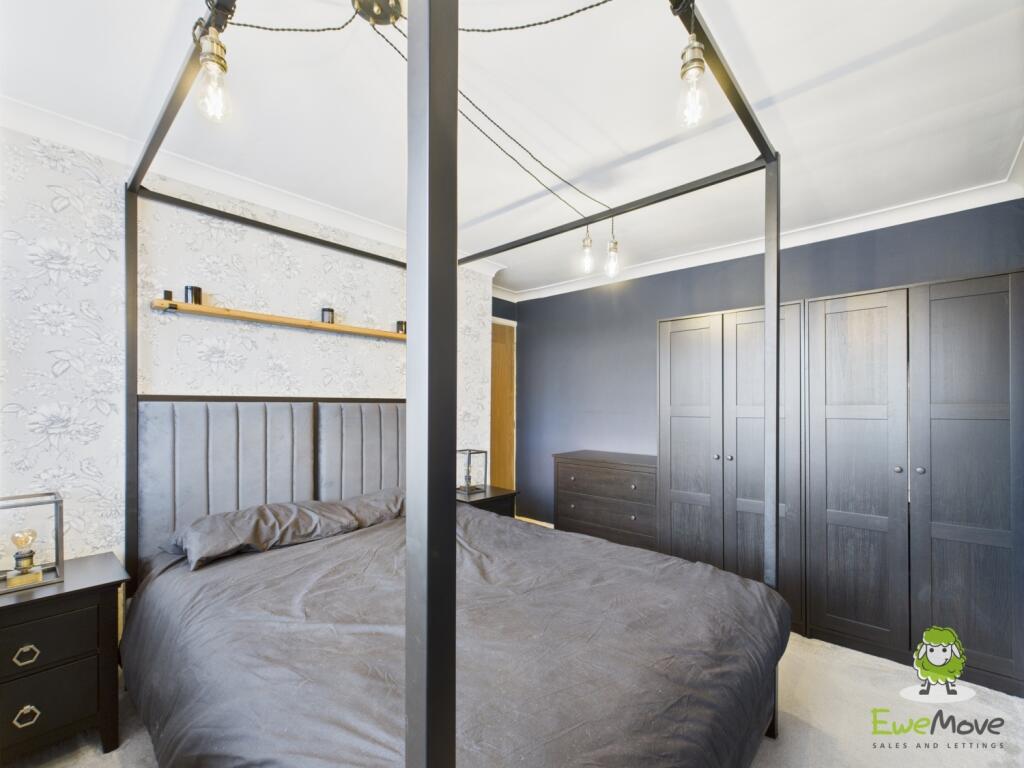 EweMove Basingstoke Avon Road Bedroom One