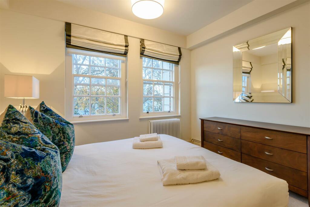 8447084-interior_25.jpg