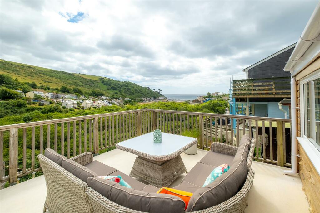 Parry Parrys Place-132.jpg