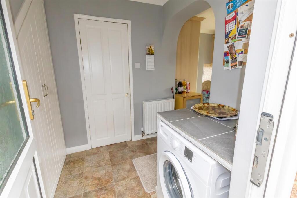 Old Street-01 - t.jpeg