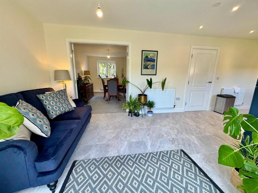 PHOTO-2025-05-21-07-33-10 (1).jpg