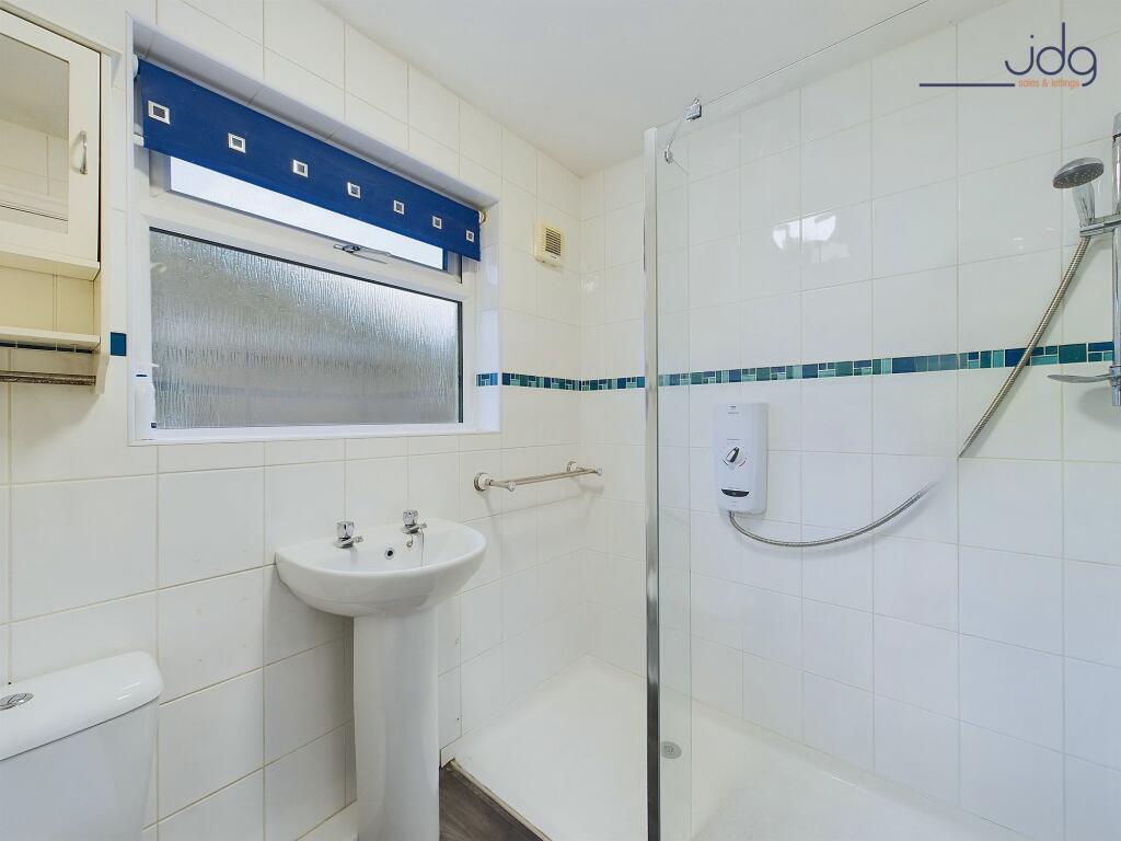 Bathroom with Shower Stall