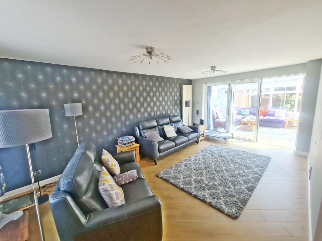 Lounge Reception