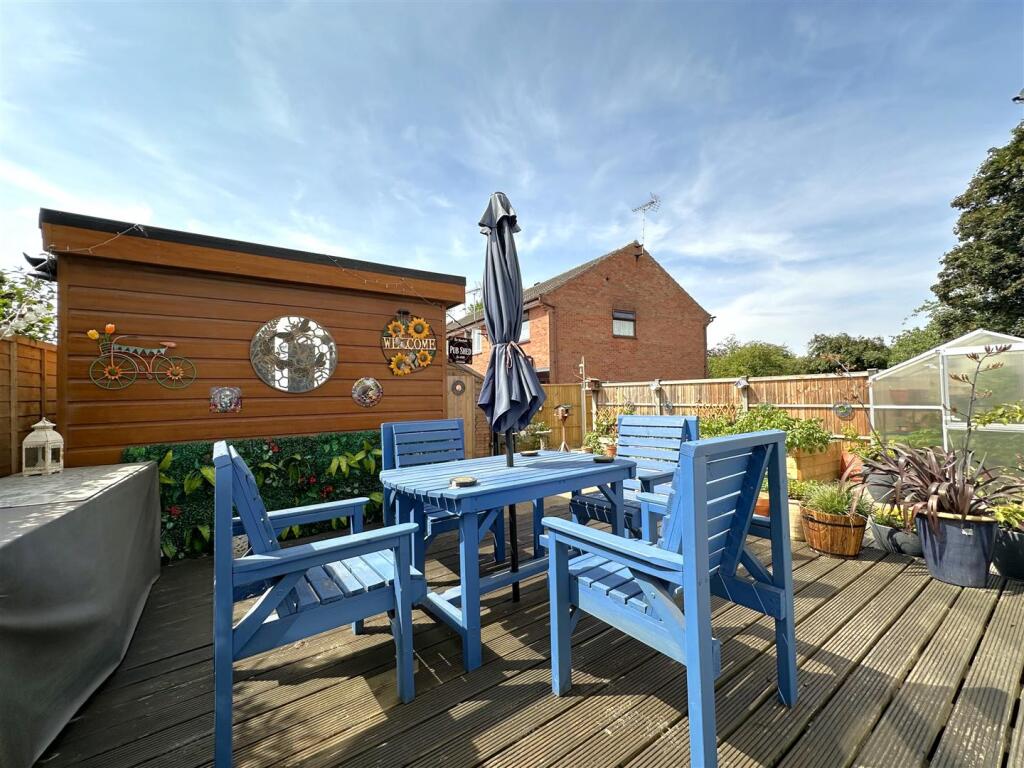 Rear Garden 329
