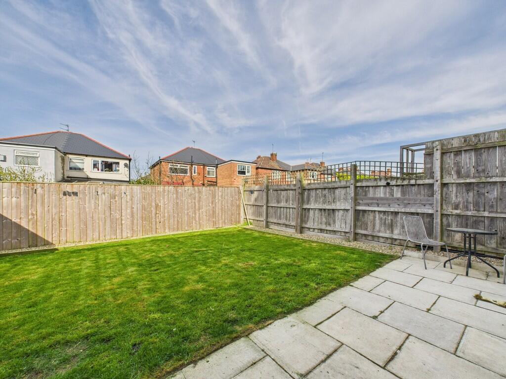 CAM01835G0-PR0186...