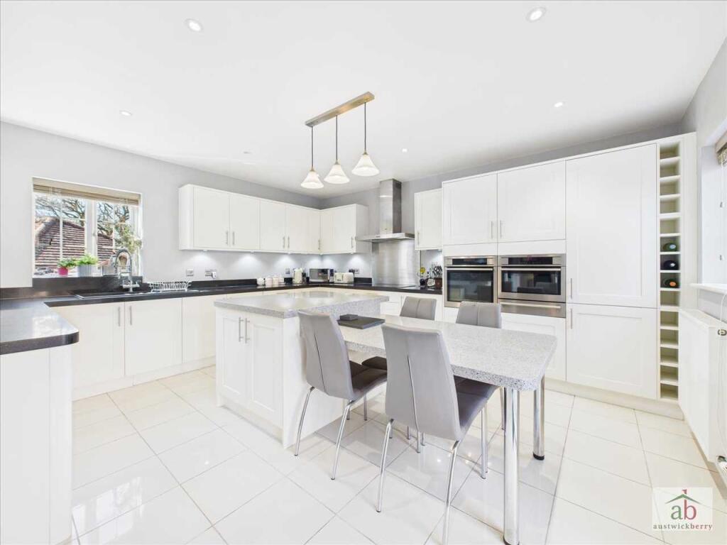 Kitchen/breakfast