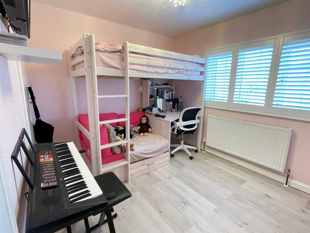 BEDROOM TWO