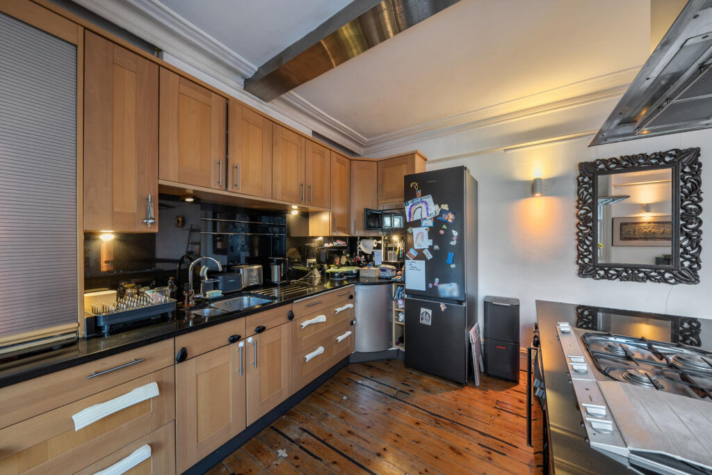 1381793-20-69206e...