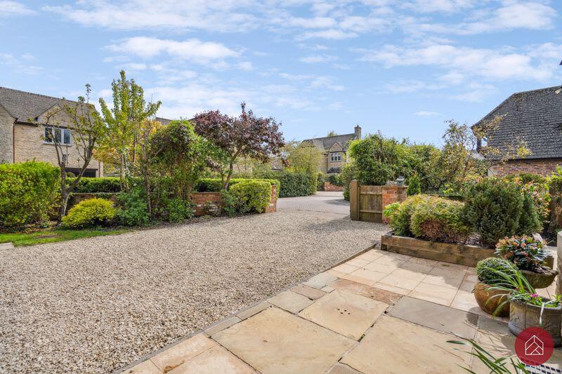 Front Garden &amp; Drive