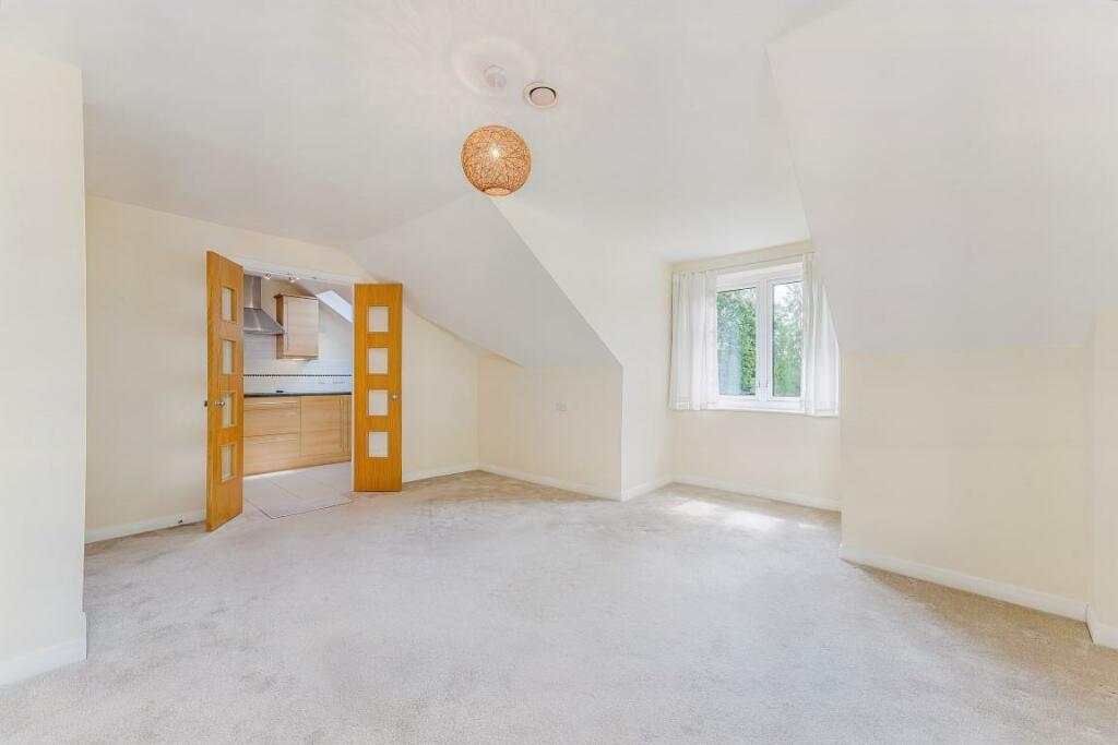 8552318-Stills-interior07(1) (Medium).JPG