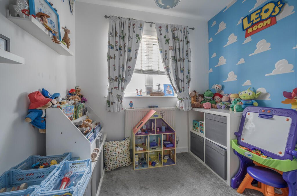 1348590-10-68b70d...