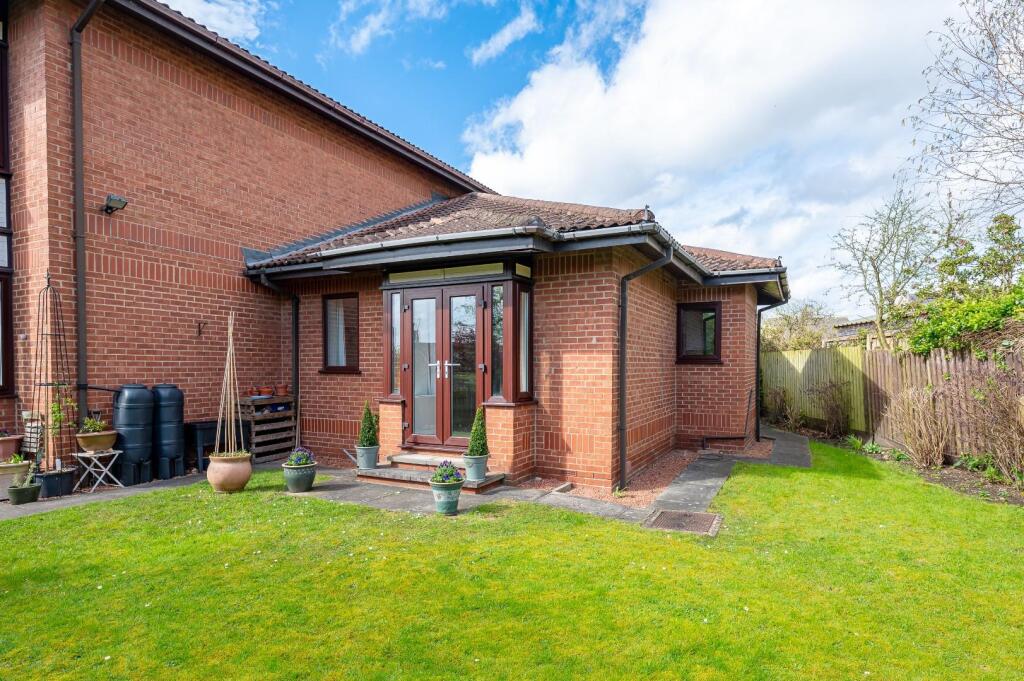 31 princess court-18.jpg