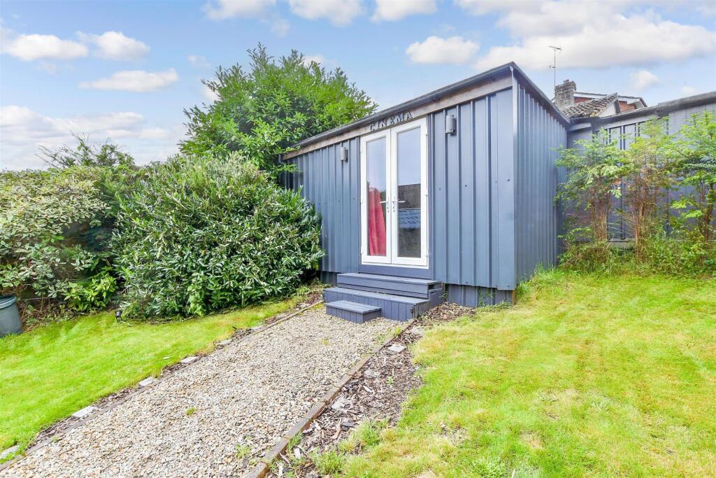 Outbuilding