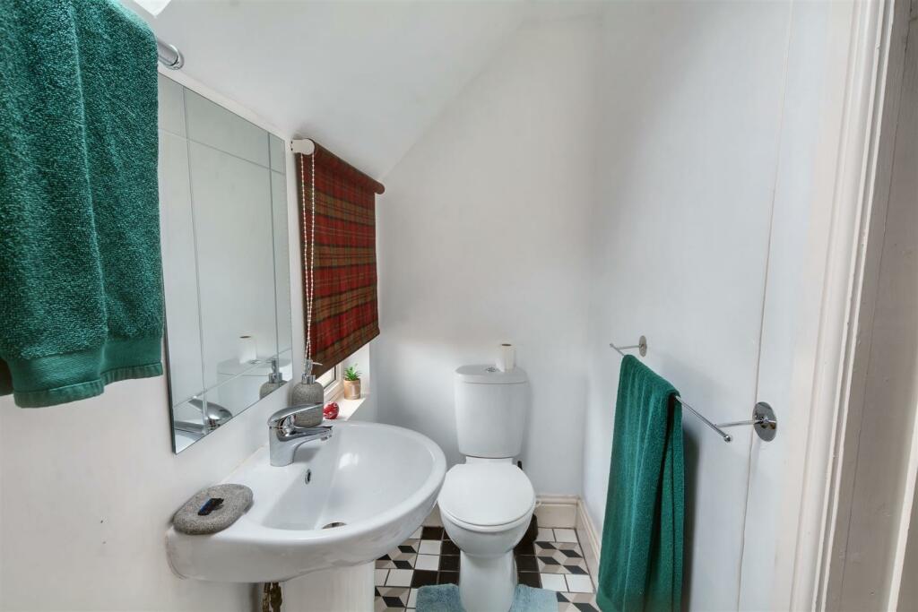 En-Suite Shower Room