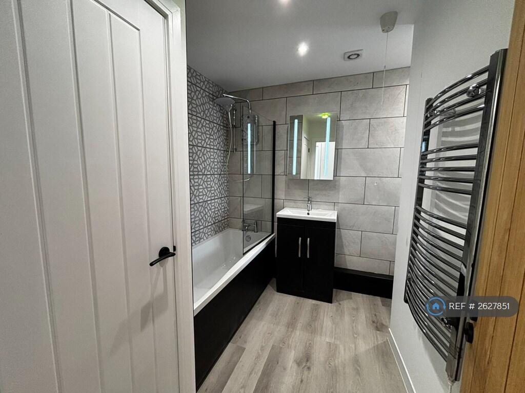 Modern Bathroom