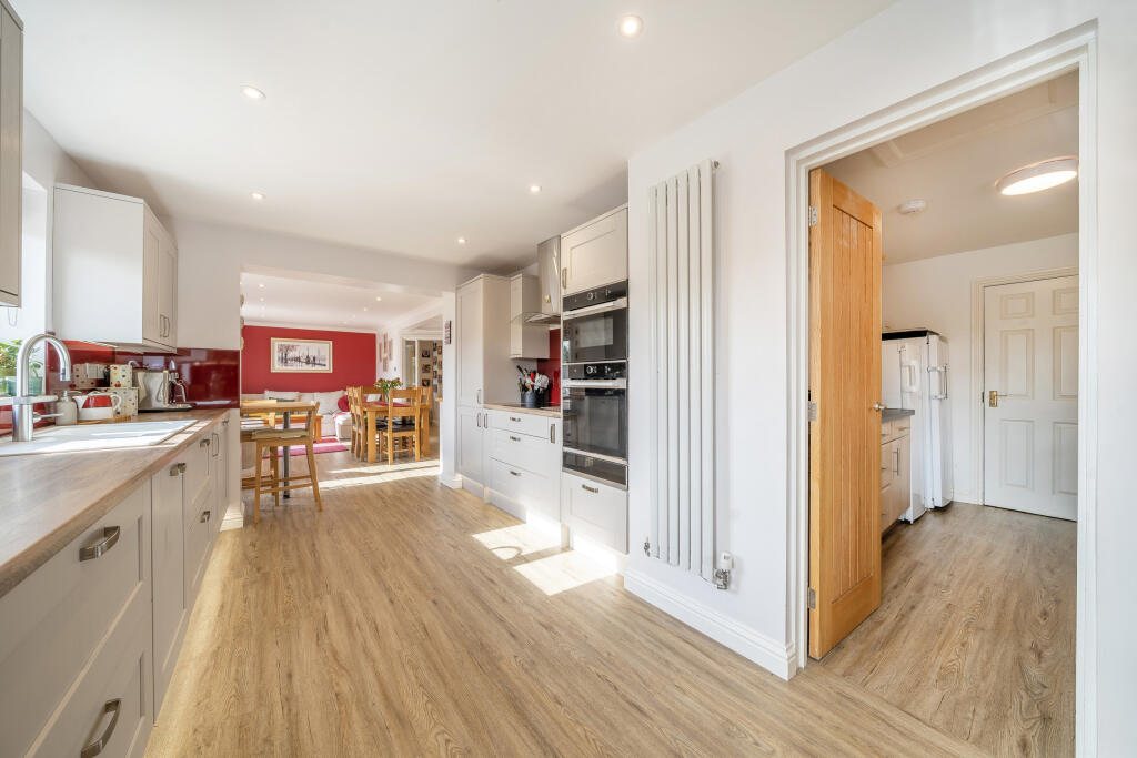 Open Plan Kitchen / Dining Room