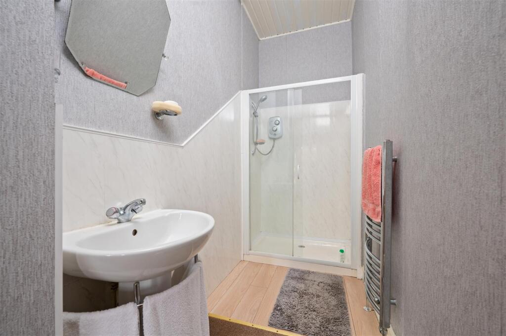 50CarnockRoad015.JPG