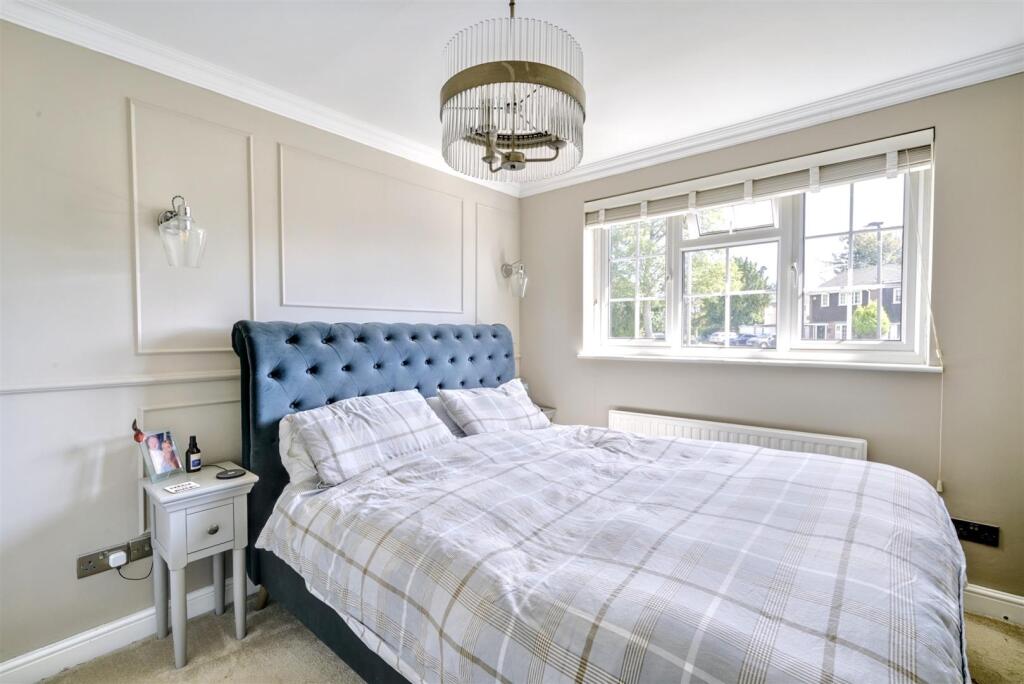 Bedroom 1_1.jpeg
