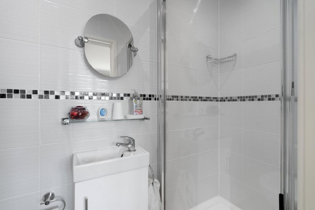 Ensuite Shower Room