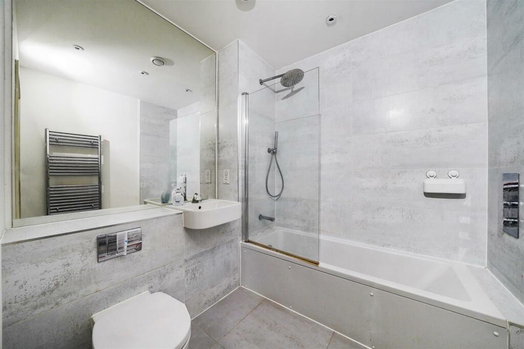 Flat 33, Abbotsford Court - JRcbaFRGUmtVJ8bTmIAF.j